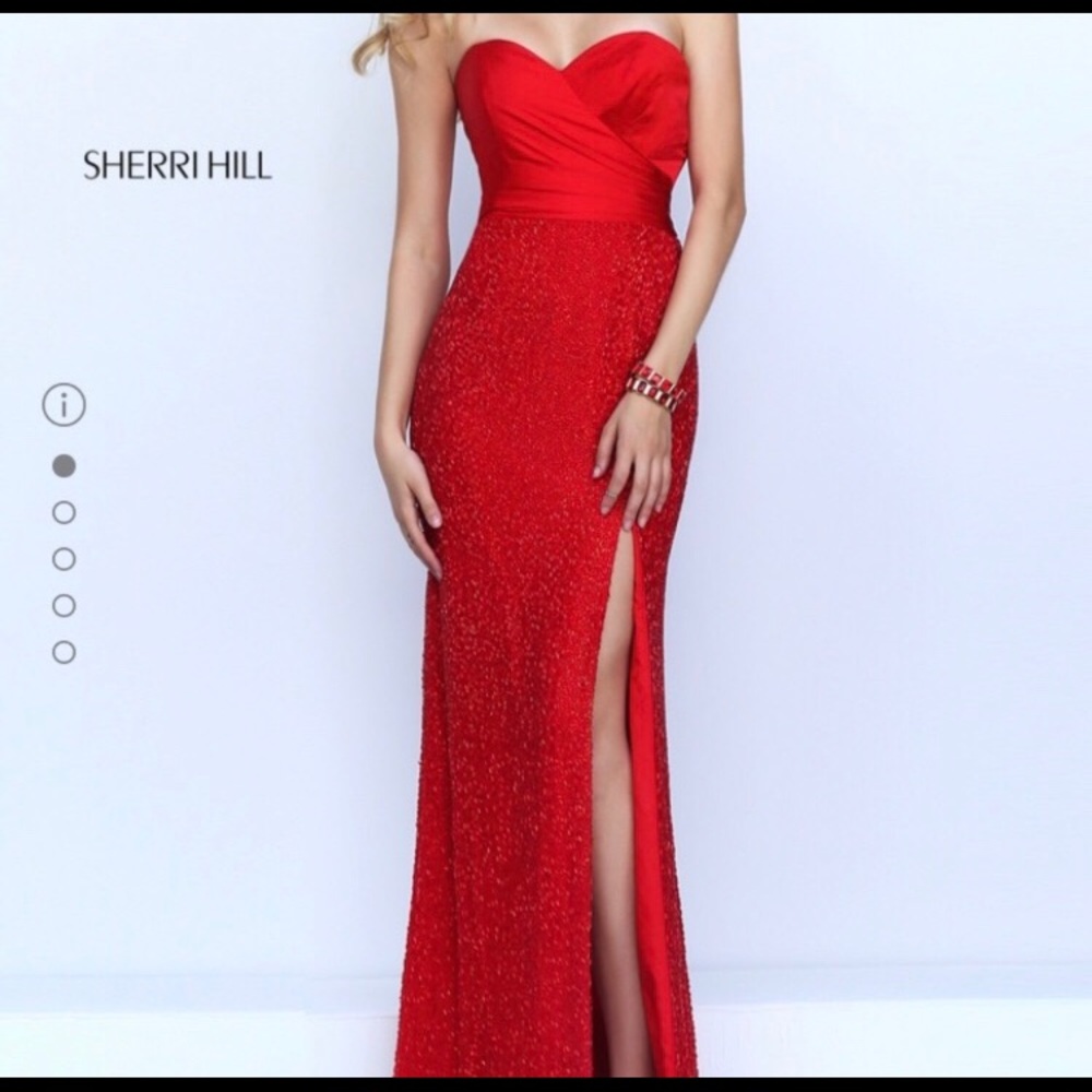 stunning SHERRI HILL prom dress